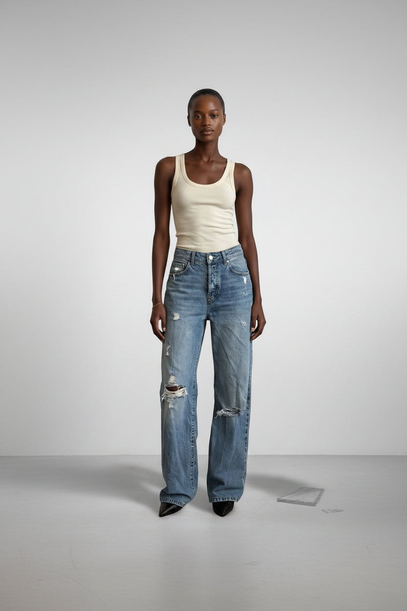 Women's Straight-Leg Distressed Jeans